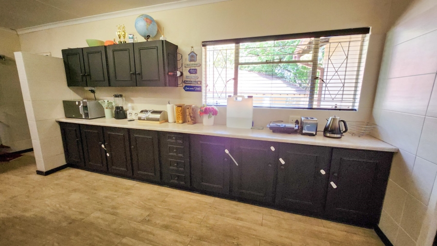 4 Bedroom Property for Sale in Wilkoppies North West